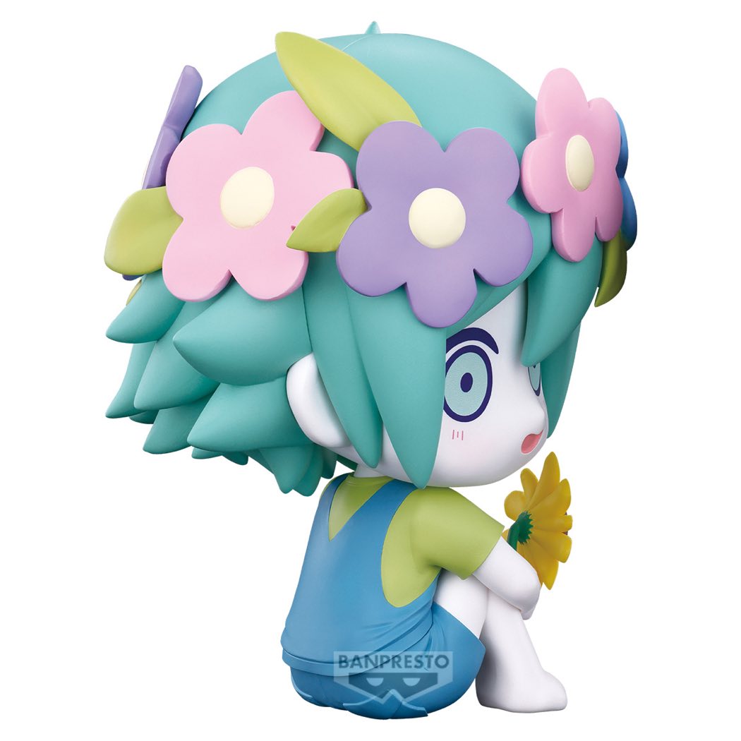 Sitting Figure Basil (OMORI)