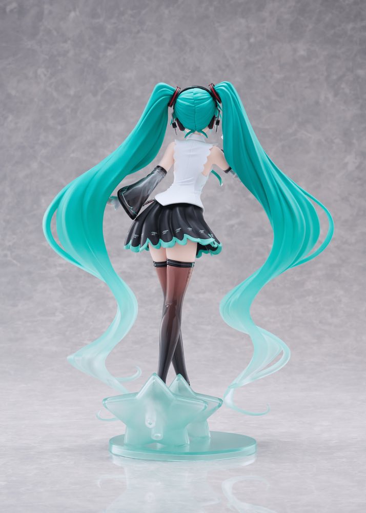 T-Most Figure: Hatsune Miku NT Ver.