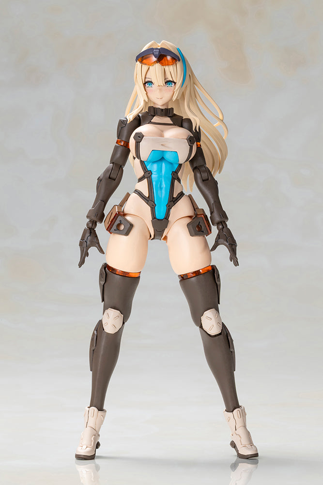 Zenith Girl Model Kit (Front Mission)