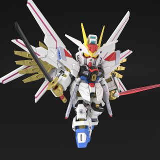 SD Gundam Cross Silhouette Mighty Strike Freedom Gundam