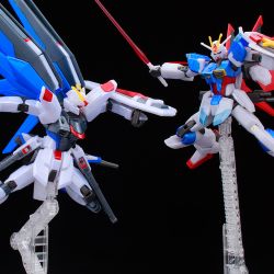 HGCE Freedom Gundam vs Force Impulse Gundam Battle of Destiny Set (Pearl Gloss)