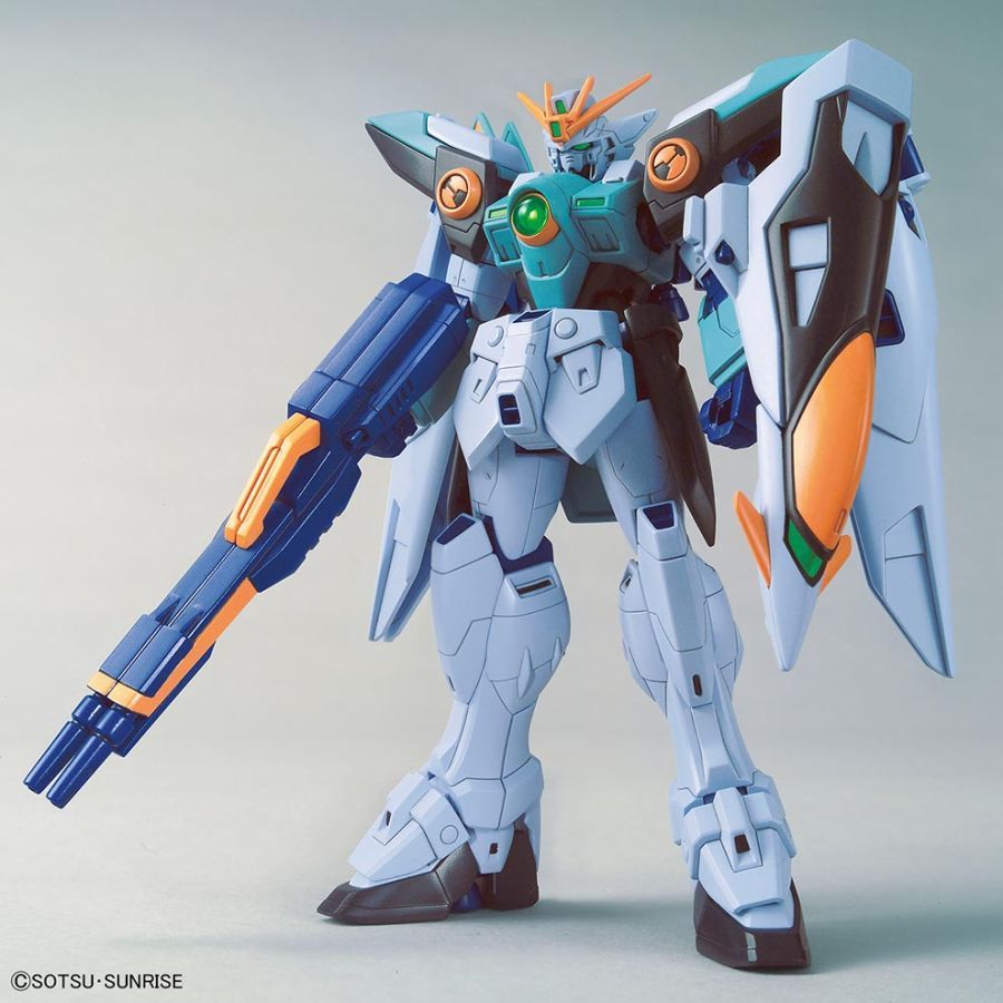 Bandai Hobby - Maquette Gundam - Wing Gundam Sky Zero Gunpla HG 1/144 13cm  - 4573102620323, Multi