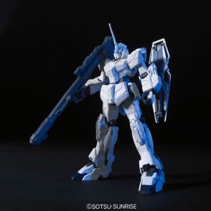 HGUC RX-0 Unicorn Gundam (Unicorn Mode)