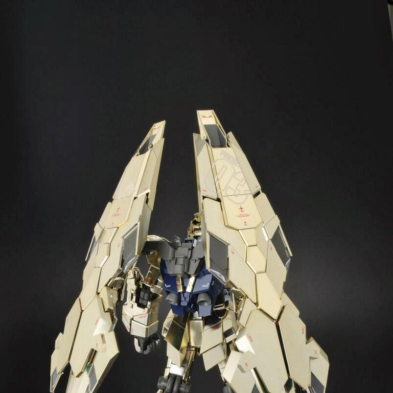 MG RX-0 Unicorn Gundam 03 Phenex