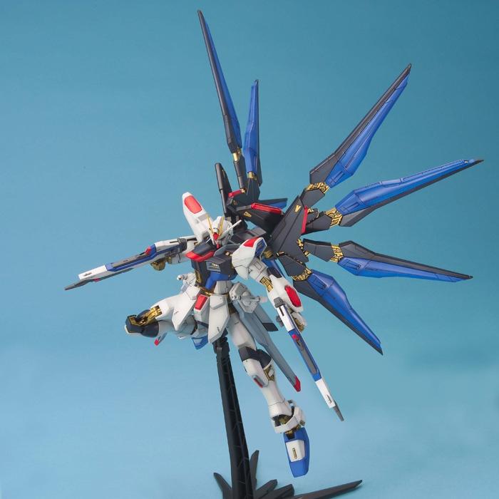 MG ZGMF-X20A Strike Freedom Gundam